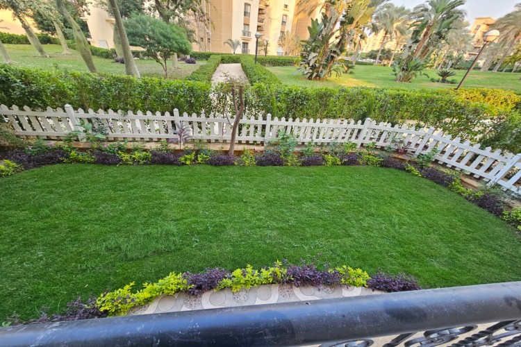Furnished Apartment in El Rehab 2