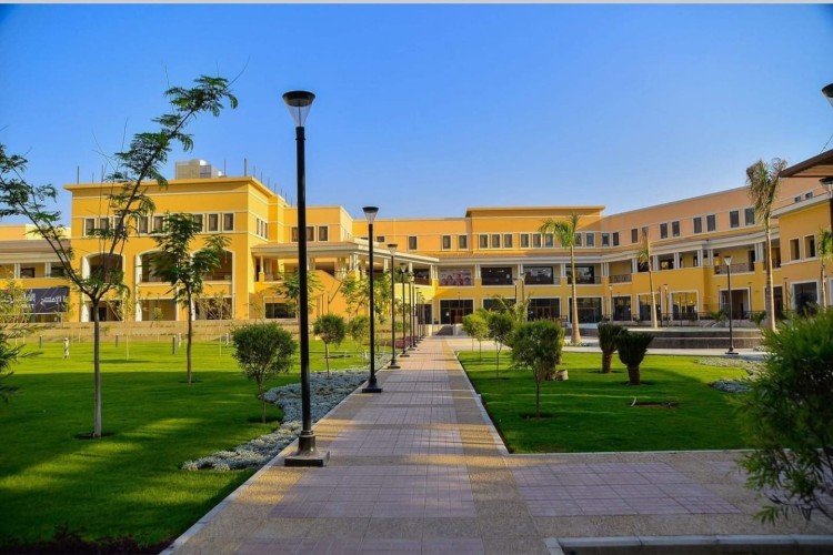  Medical Center for Rent – Gateway 