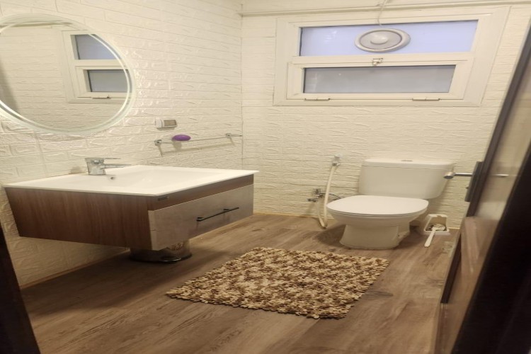  Premium Furnished Apartment for Long-Term Rent in Al Rehab 