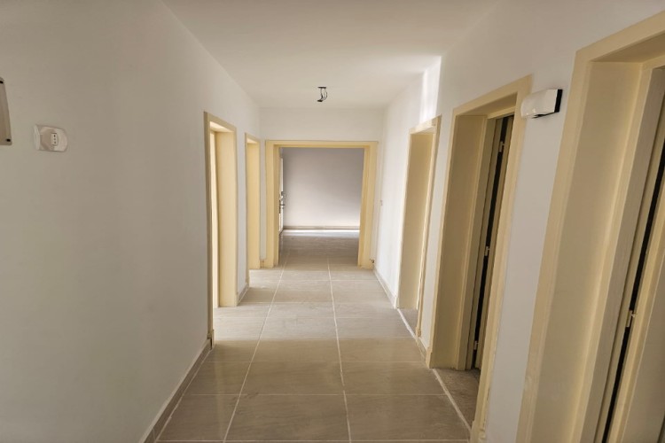  Apartment For Sale in Al Rehab City 
